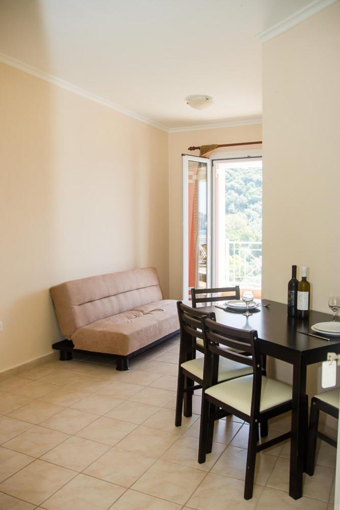 Appartement Filoxenia à Yénion Extérieur photo